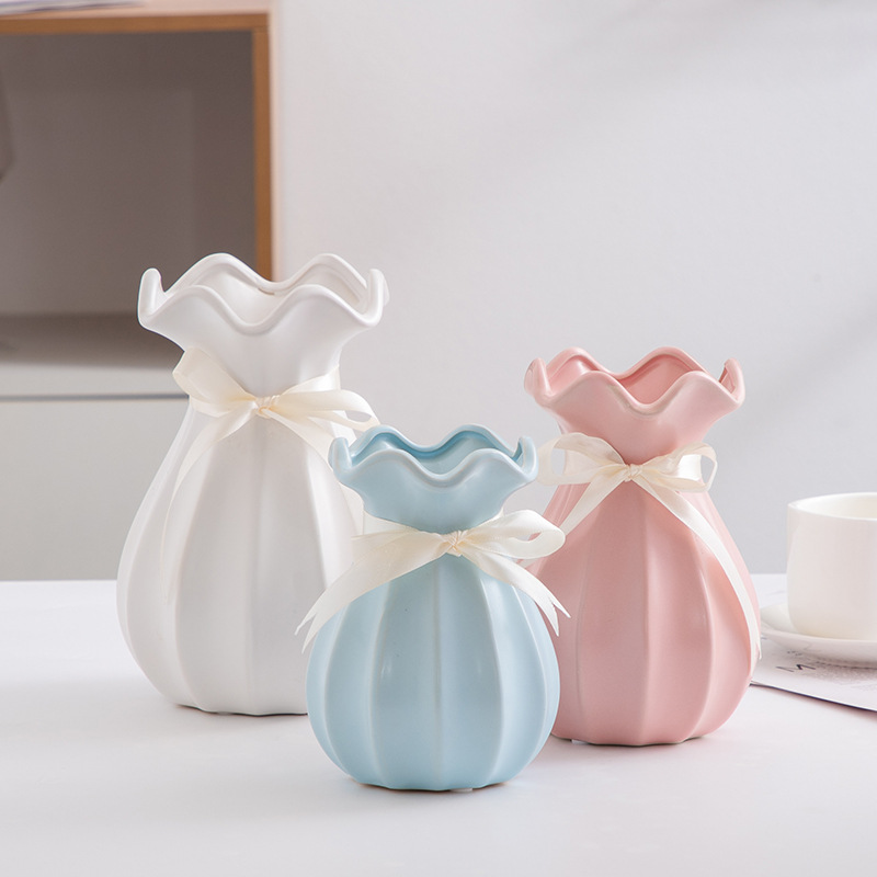 Minimalist Nordic Ceramic Vase - Florist Supply Store 评论和价格